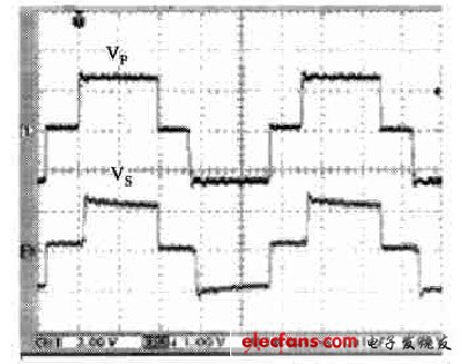 变压器初级和次级电压波形图